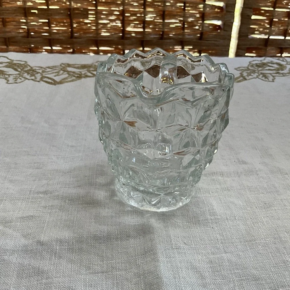 Fostoria Vintage Clear Pressed Glass Creamer Pitcher Diamond Point Honeycomb‎